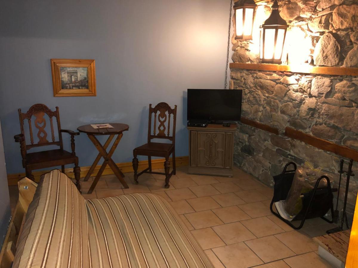 Manoir Ramezay Ξενοδοχείο Marieville Εξωτερικό φωτογραφία