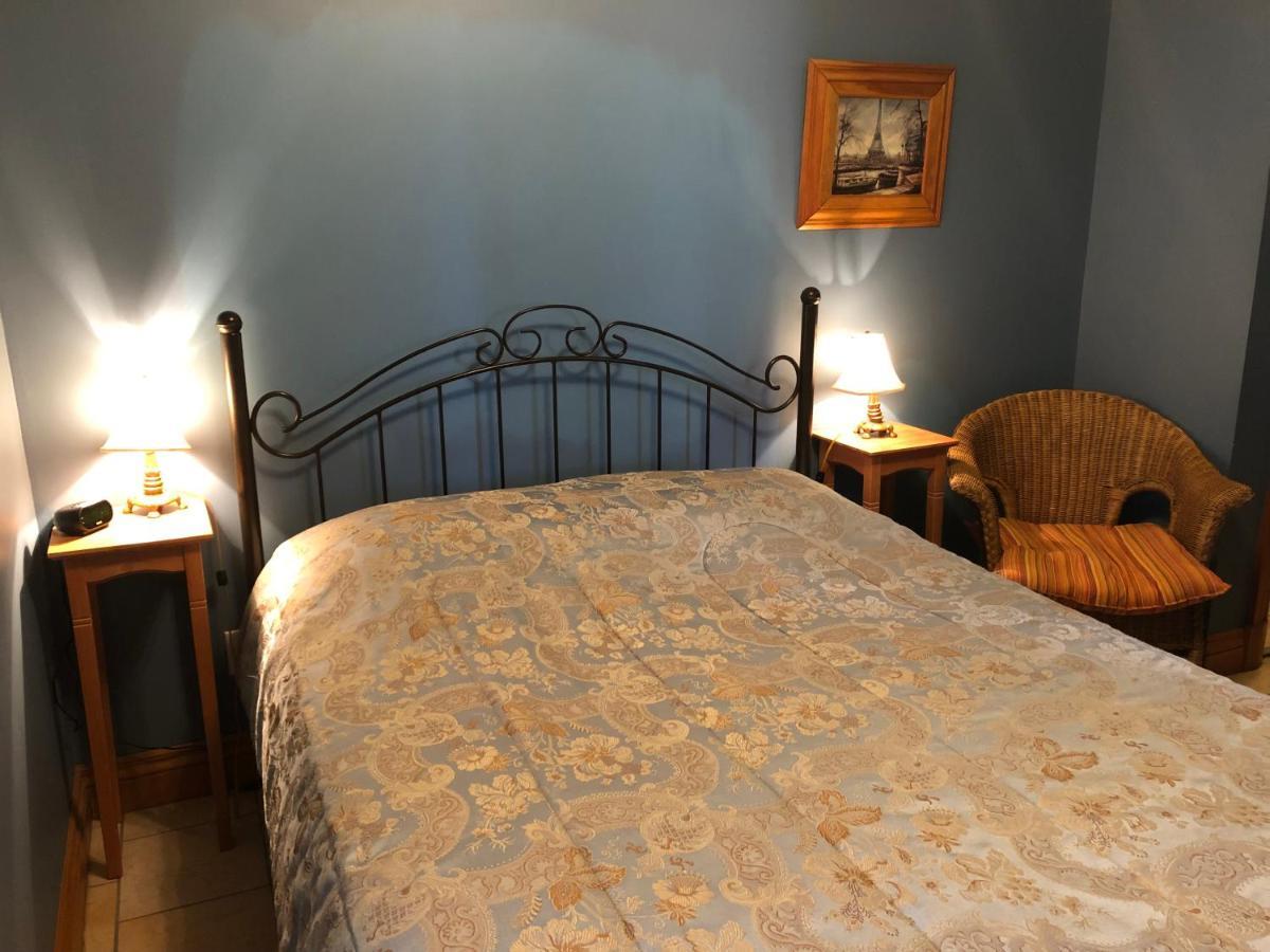 Manoir Ramezay Ξενοδοχείο Marieville Εξωτερικό φωτογραφία